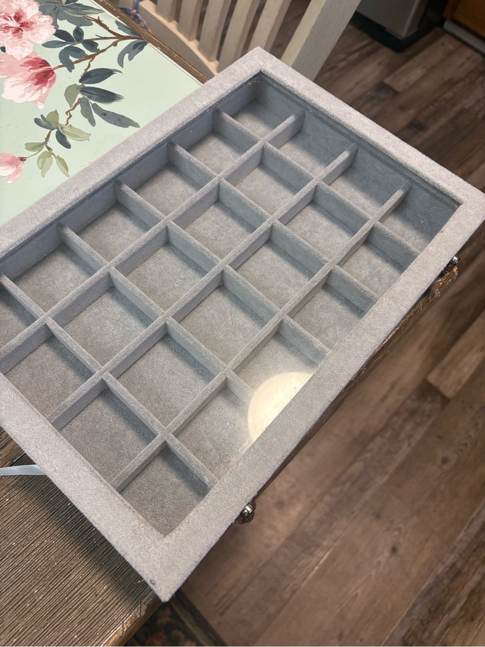 Gray Jewelry Organizer Display Tray with Clear Lid - Unbranded
